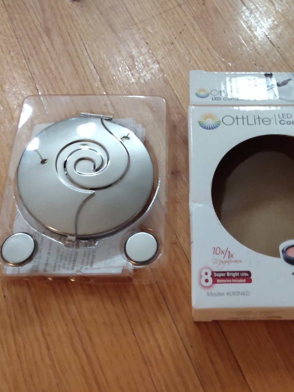 Ottlite Led Lighted Compact Travel Mirror